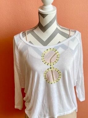Chic White Women's Top with Geometric Accents